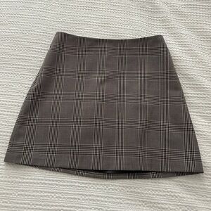 Wilfred plain mini skirt